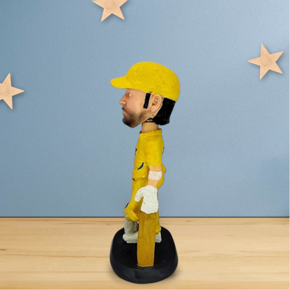 Bobble_head_for_decoration